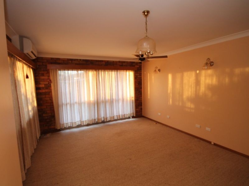 41 Lauder Street, Inverell NSW 2360