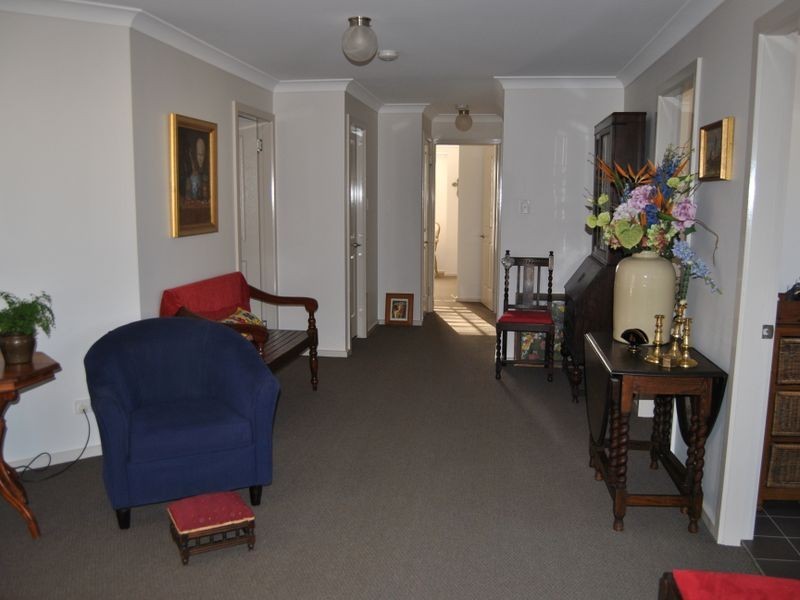 23a Kingfisher Drive, Inverell NSW 2360