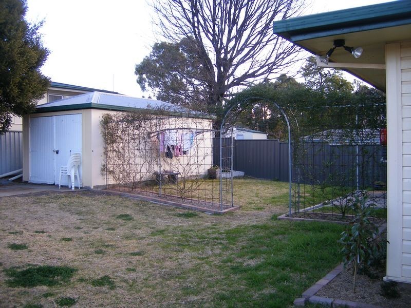 40 Gilchrist Street, Inverell NSW 2360