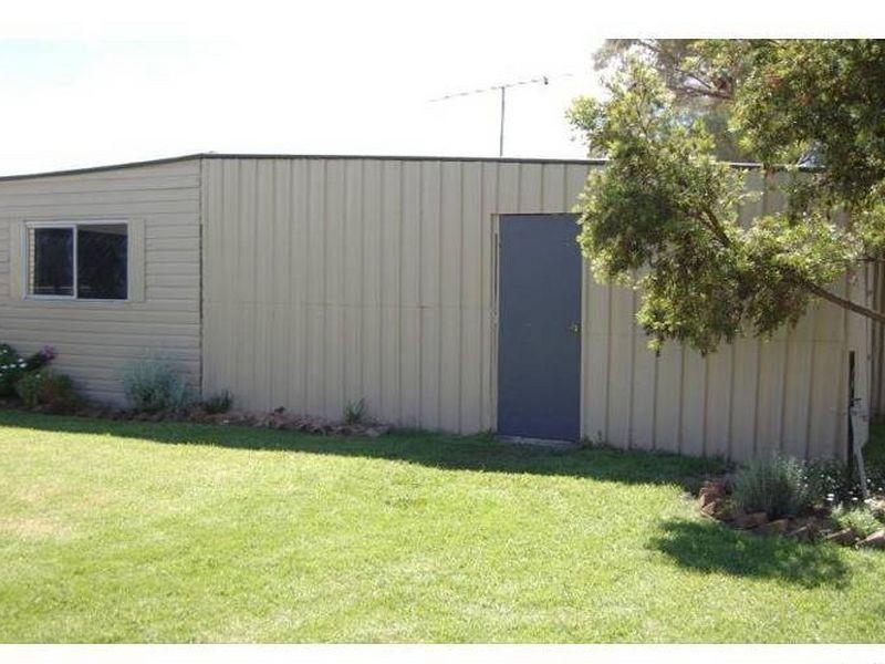 36 Granville Street, Inverell NSW 2360