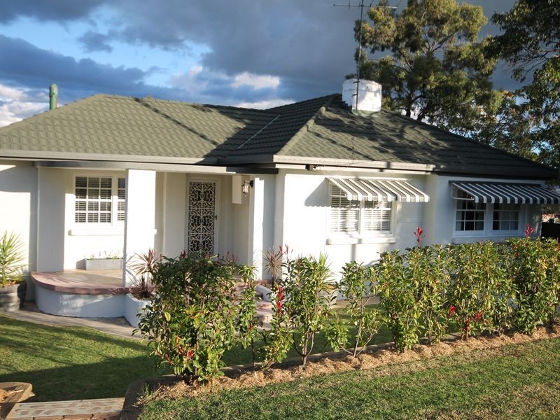 45 King Street, Inverell NSW 2360