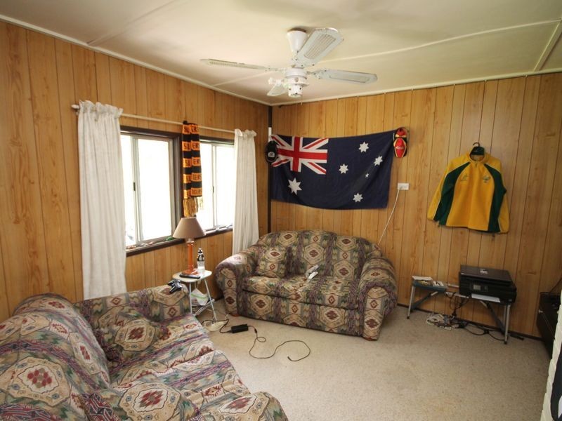 31 McIvor Street, Inverell NSW 2360