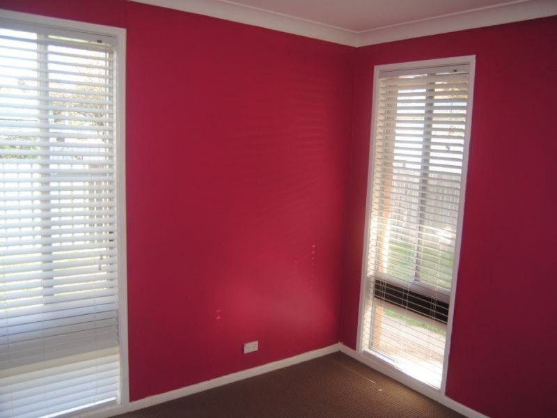 16a Brown Street, Inverell NSW 2360