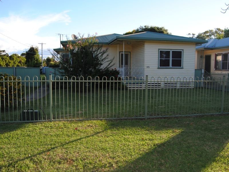 45 Mansfield Street, Inverell NSW 2360