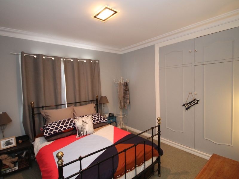 14 Froude Street, Inverell NSW 2360