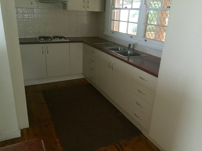 29 Gordon Street, Inverell NSW 2360