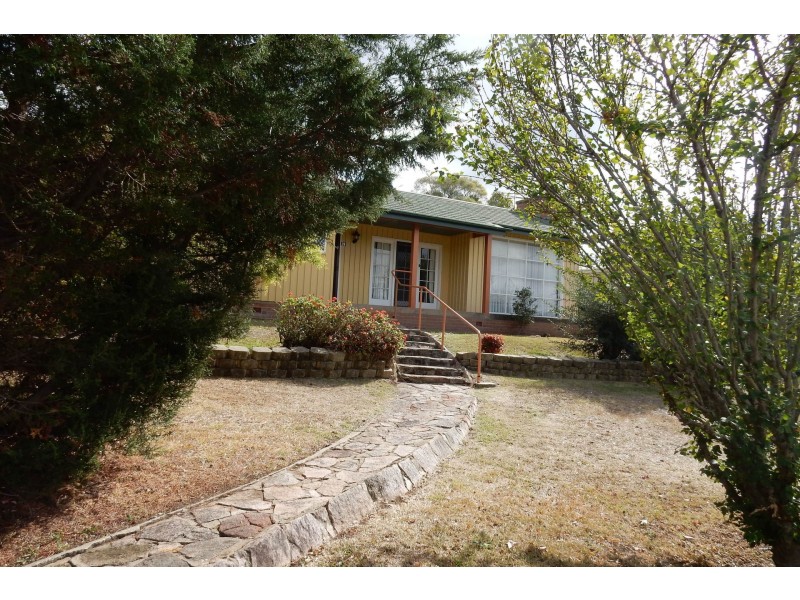 29 Gordon Street, Inverell NSW 2360