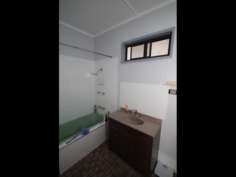 14 Warialda Road, Inverell NSW 2360