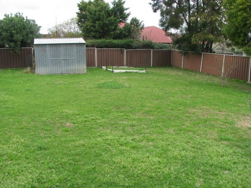 14 Warialda Road, Inverell NSW 2360