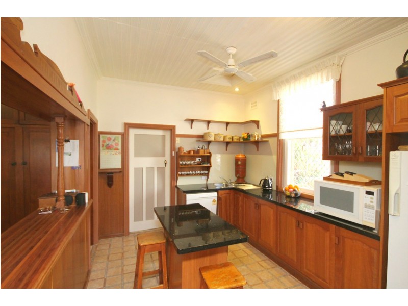 32 Andrew Street, Inverell NSW 2360