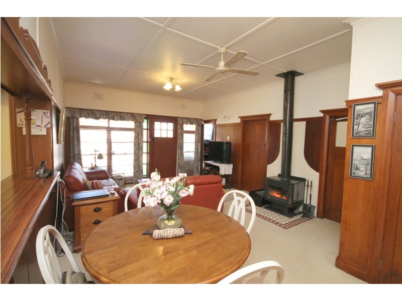 32 Andrew Street, Inverell NSW 2360