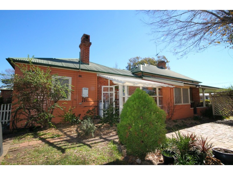 32 Andrew Street, Inverell NSW 2360