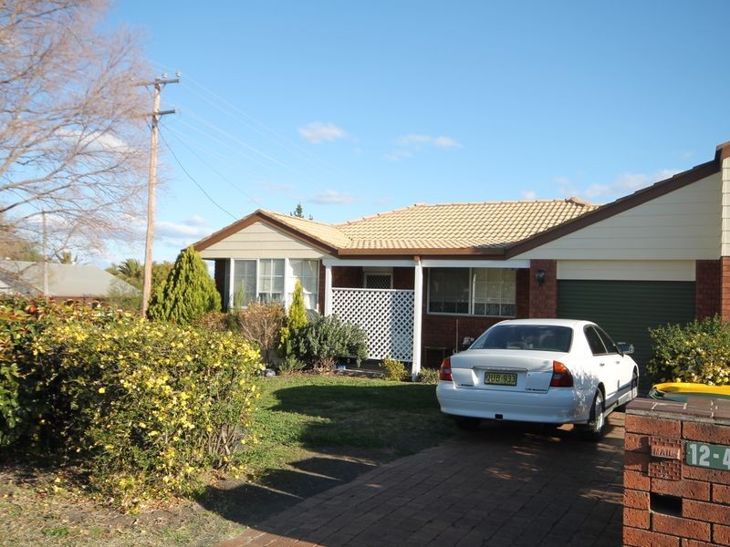 4/12 Andrew Street, Inverell NSW 2360