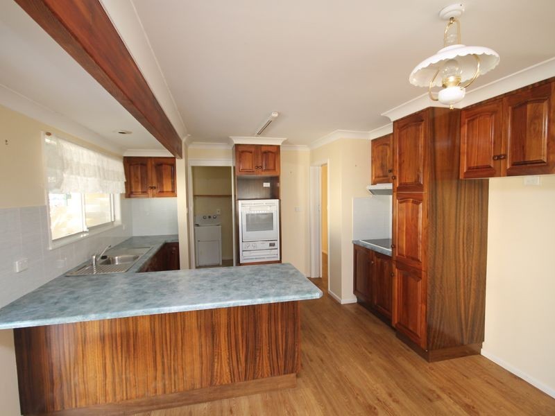 121 Henderson Street, Inverell NSW 2360