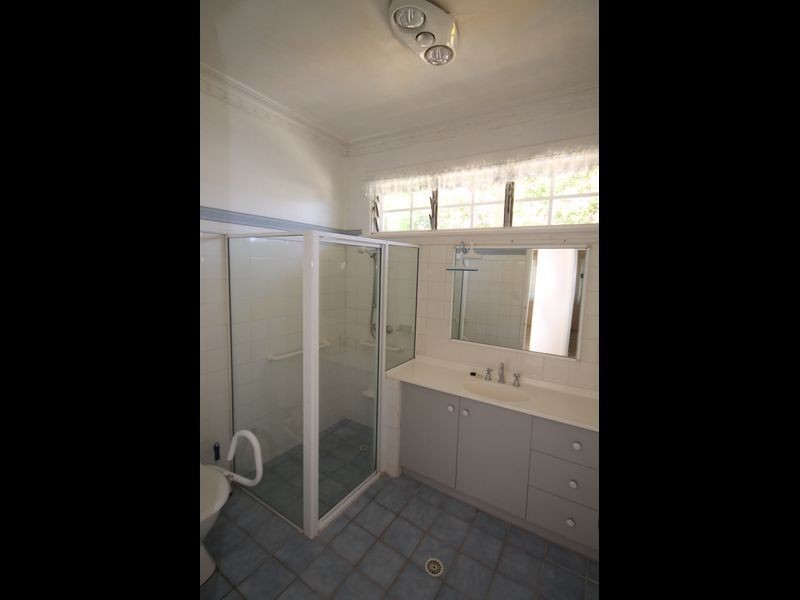 26 May Street, Inverell NSW 2360