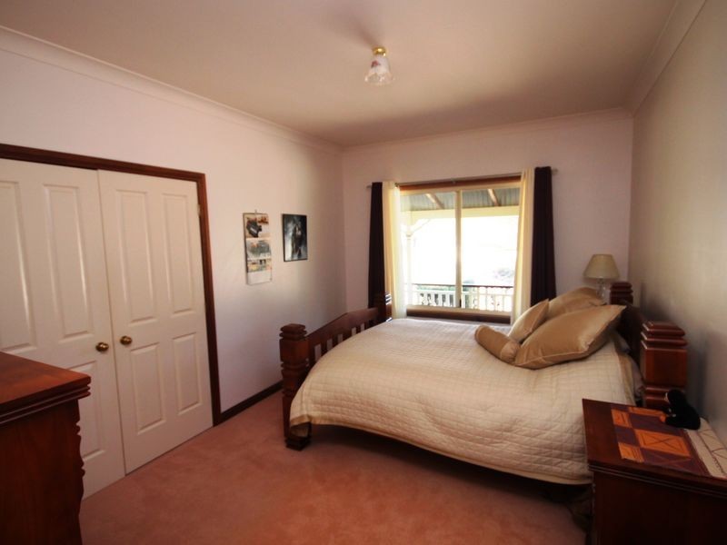 305 Swanbrook RD, Inverell NSW 2360