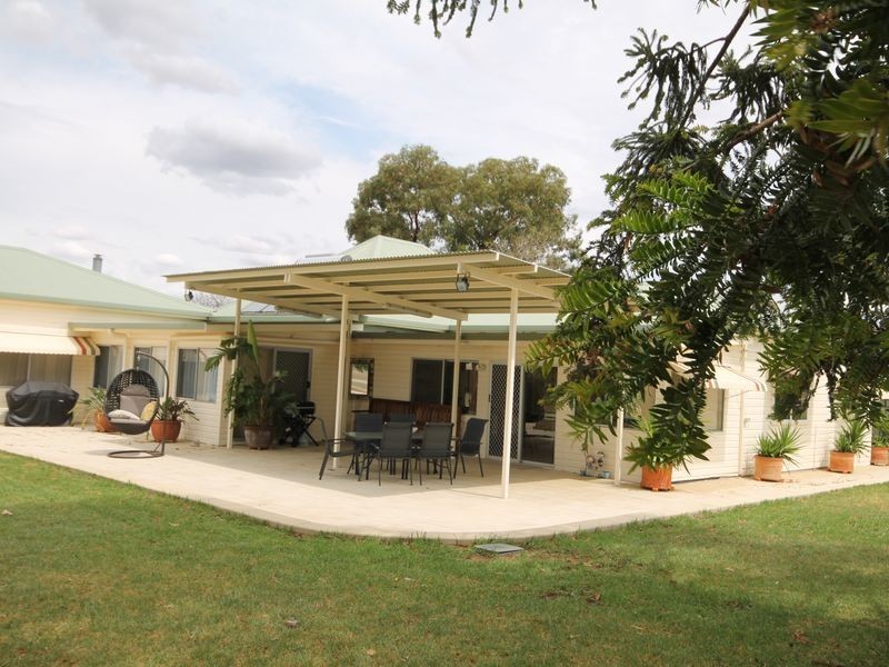 80 Wades Lane, Inverell NSW 2360