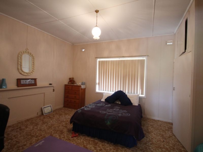 80 Wades Lane, Inverell NSW 2360