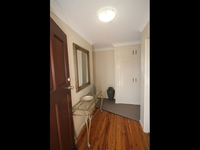 9 Sapphire Street, Inverell NSW 2360