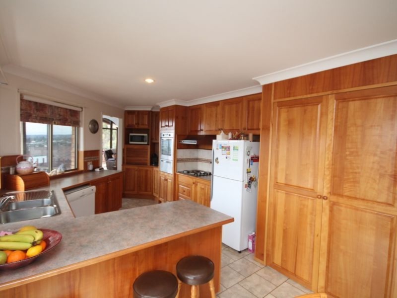 52 Gordon Street, Inverell NSW 2360