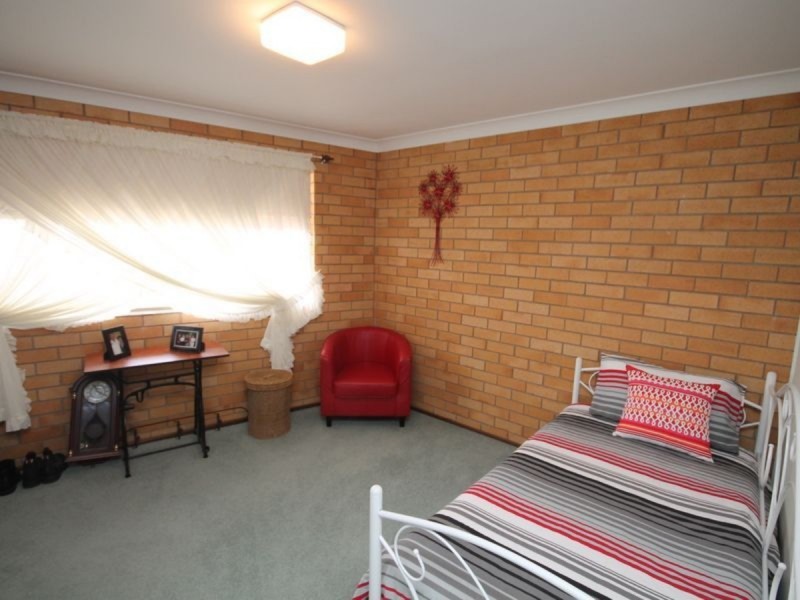 52 Gordon Street, Inverell NSW 2360