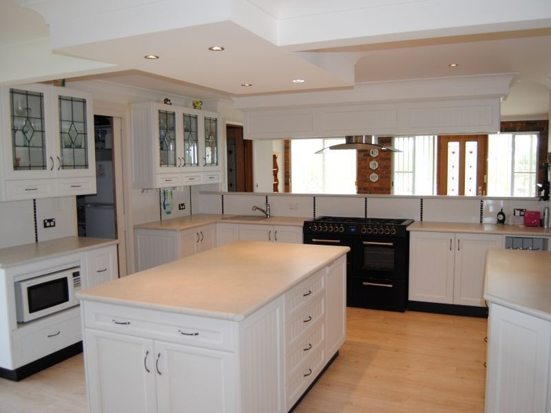 27 Hampton Court, Inverell NSW 2360