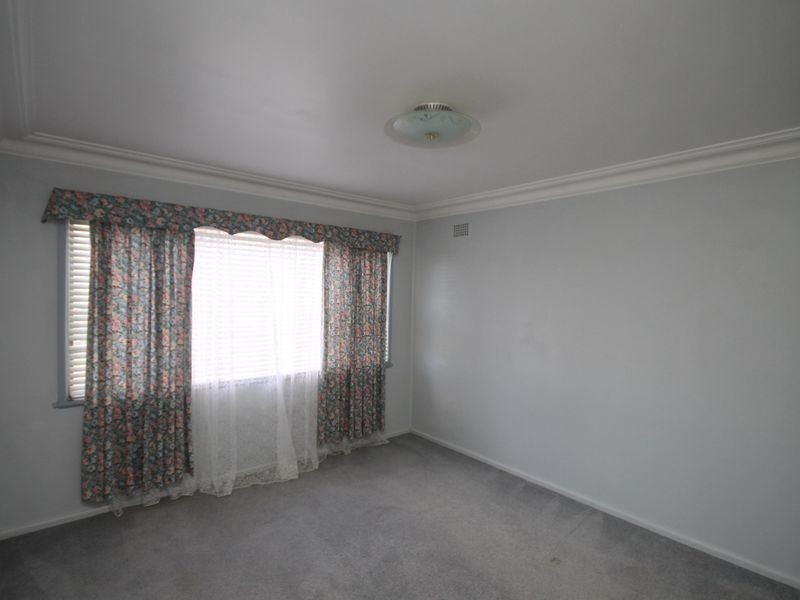 80 Oswald Street, Inverell NSW 2360