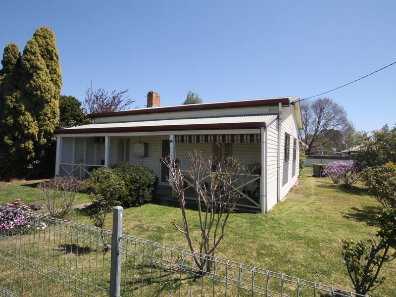 86 Granville Street, Inverell NSW 2360