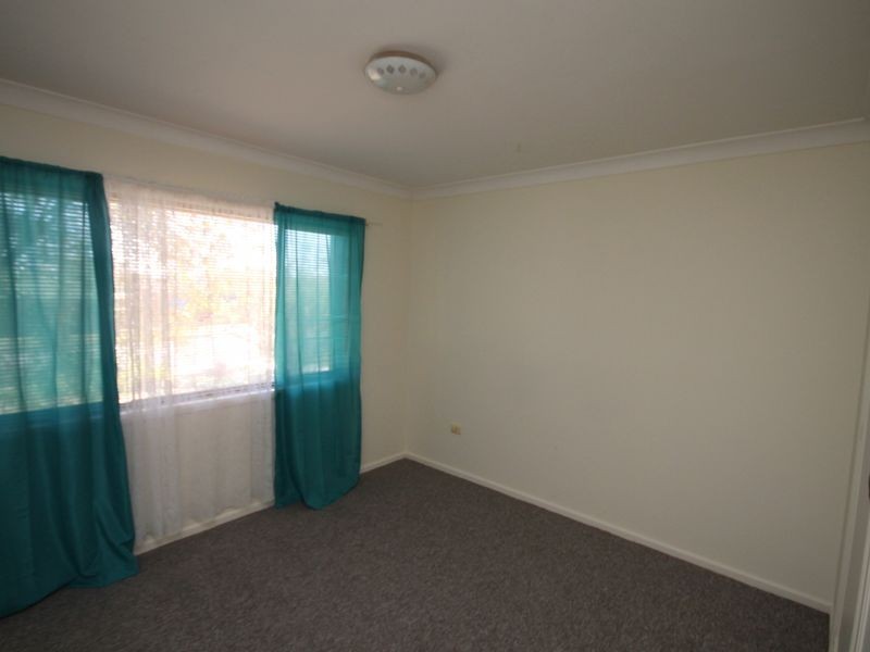 8 Jacaranda Crescent, Inverell NSW 2360