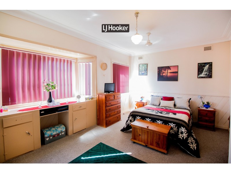 36 Ross Street, Inverell NSW 2360