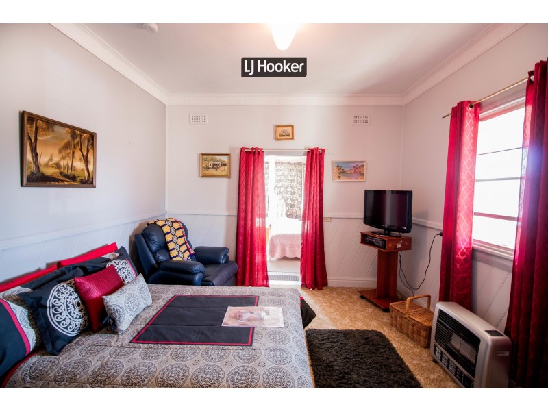 36 Ross Street, Inverell NSW 2360