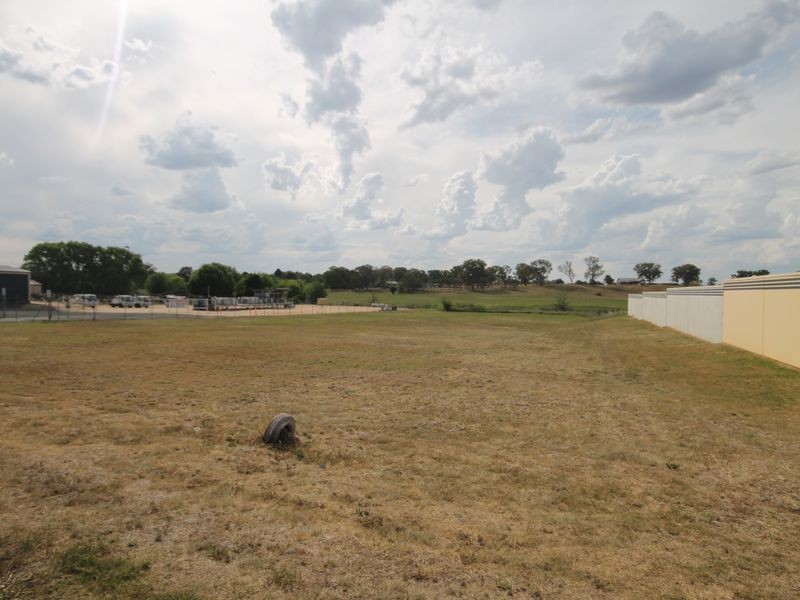 95 Ring Street, Inverell NSW 2360