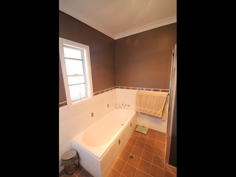 79 Rose Street, Inverell NSW 2360