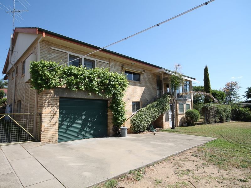 2 Gordon Street, Inverell NSW 2360