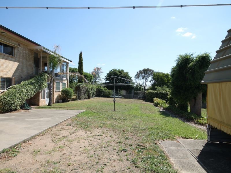 2 Gordon Street, Inverell NSW 2360