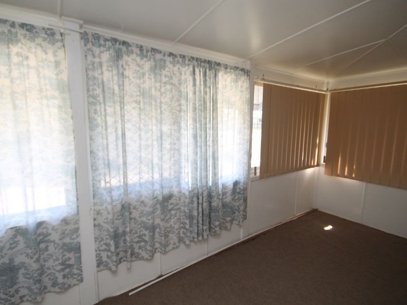 64 Granville Street, Inverell NSW 2360