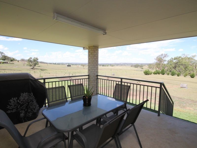 61 Coopers Lane, Inverell NSW 2360