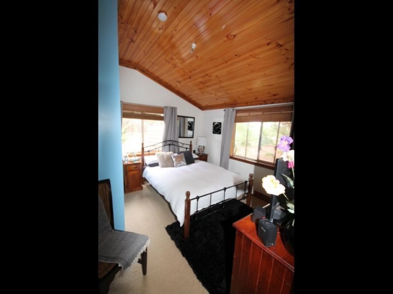 12 Clinton Lane, Inverell NSW 2360