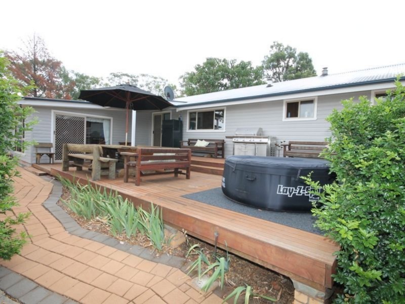 12 Clinton Lane, Inverell NSW 2360