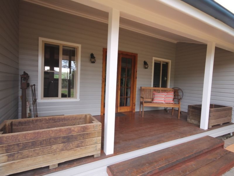 12 Clinton Lane, Inverell NSW 2360