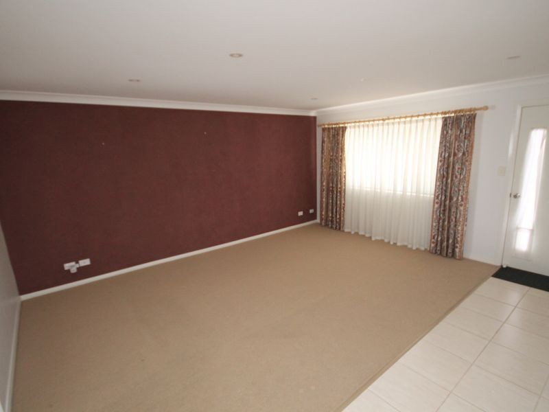 103 Lawrence Street, Inverell NSW 2360