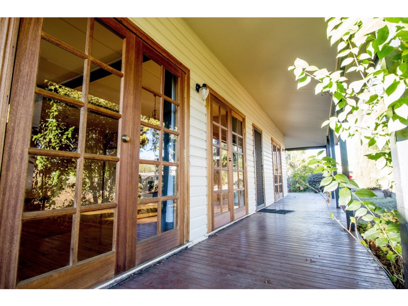 9 Butler Street, Inverell NSW 2360