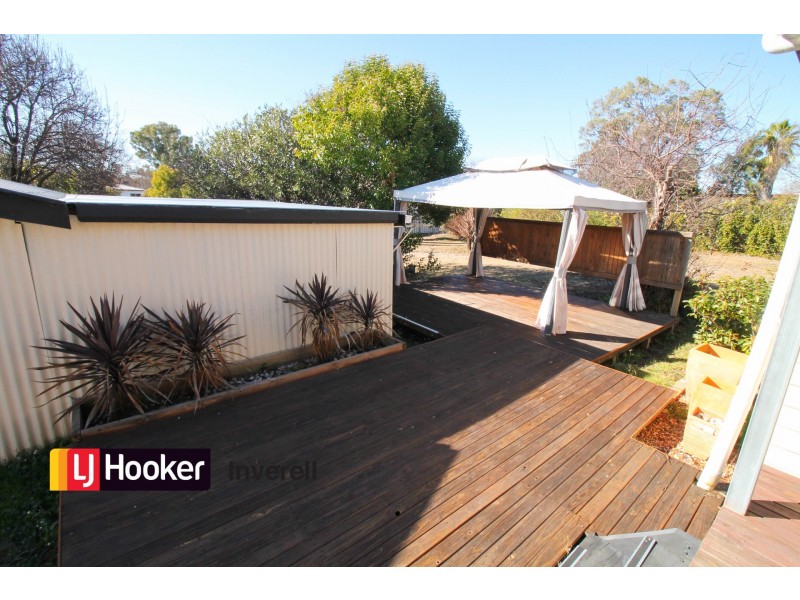 9 Butler Street, Inverell NSW 2360