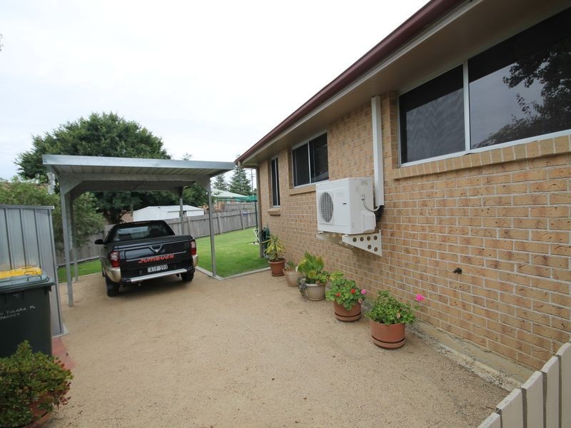 12 Deodara Drive, Inverell NSW 2360