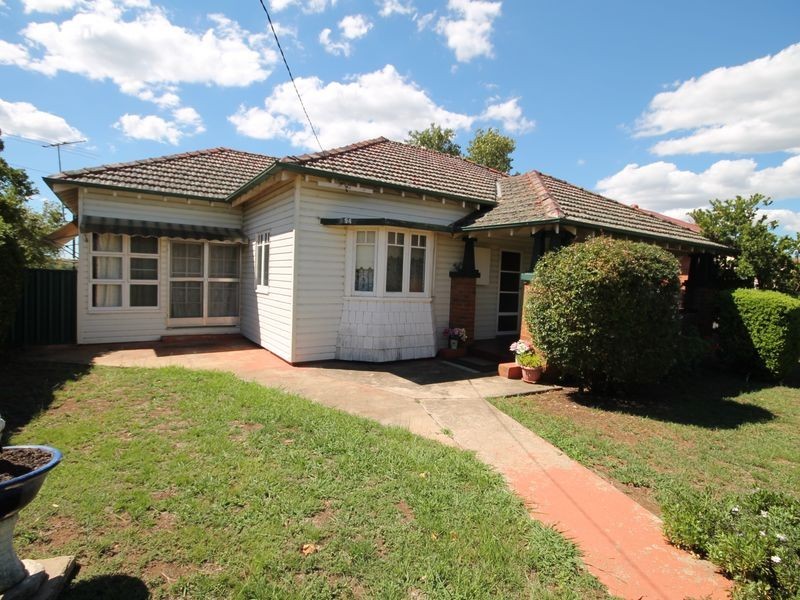 94 Brae Street, Inverell NSW 2360