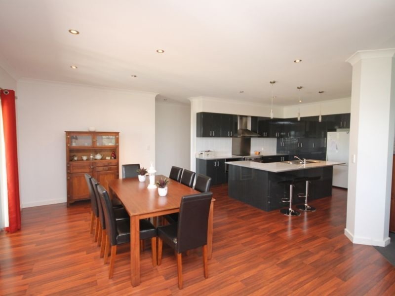 55 Caloola Drive, Inverell NSW 2360