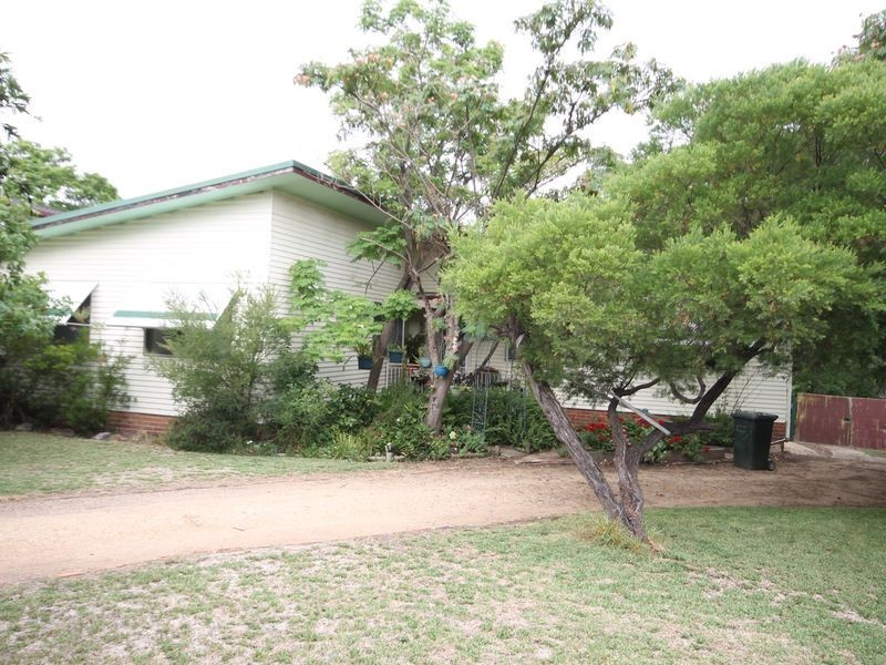 7 Bertha Street, Inverell NSW 2360
