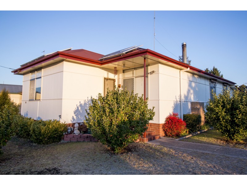22 Shirley Street, Inverell NSW 2360