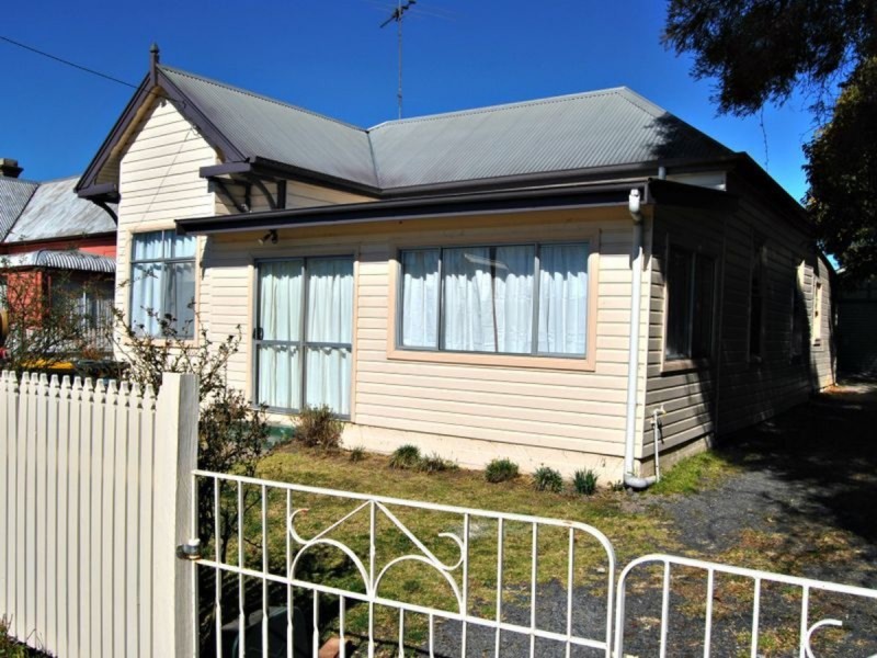 21 Chester Street, Inverell NSW 2360