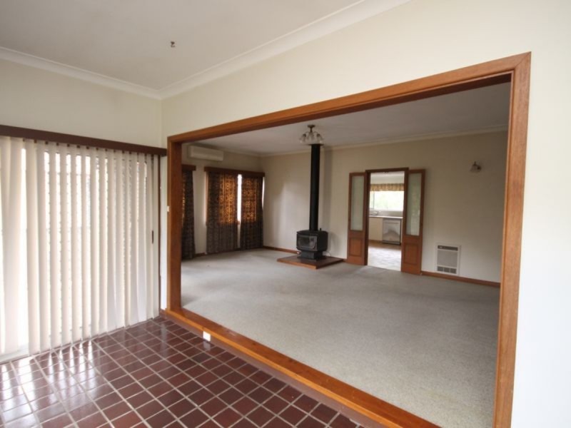 12 Anderson Street, Inverell NSW 2360